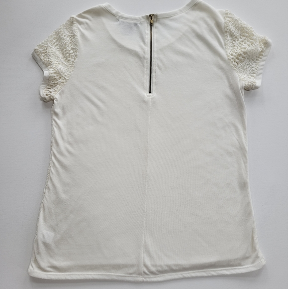 Cream Crocheted Front Top - Picture 2 of 7